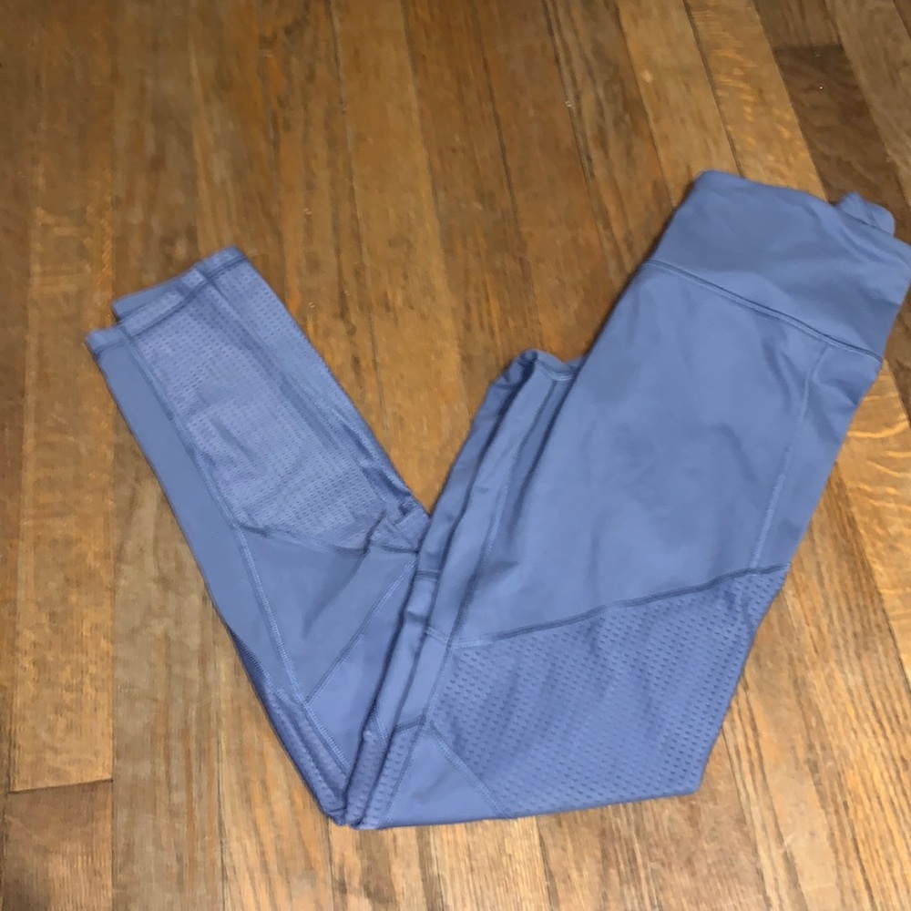 VS knockout leggings